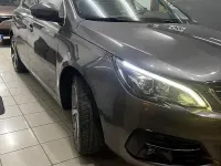 Usata Peugeot 308 Allure 120 CV (88 kW) 2017 Grigio Berlina