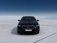 Nuova BMW 520 M Sport 208 CV (152 kW) 2025 Carbon black Station wagon