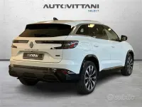 Usata Renault Austral Techno 200 CV (147 kW) 2023 Bianco SUV