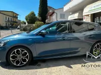 Usata Ford Focus ST-Line 151 CV (111 kW) 2019 Blu Berlina