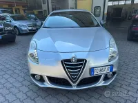 Usata Alfa Romeo Giulietta Distinctive 175 CV (128 kW) 2014 Grigio Utilitaria