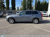 usata Volvo XC90 D5 AWD Geartronic 7 posti Momentum