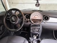 Usata Mini ONE 98 CV (72 kW) 2012 Grigio Utilitaria