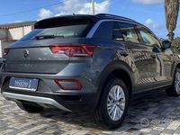 Usata VW T-Roc Life 116 CV (85 kW) 2025 Nero SUV