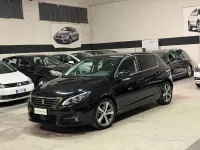 Usata Peugeot 308 GT-line 131 CV (96 kW) 2018 Nero Berlina