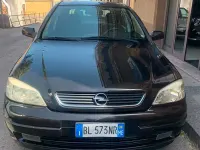 Usata Opel Astra 101 CV (74 kW) 2000 Nero Berlina