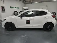 Usata Mazda 2 Evolve 90 CV (66 kW) 2020 Bianco Berlina