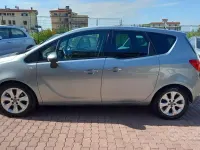 Usata Opel Meriva Cosmo 95 CV (69 kW) 2011 Grigio Monovolume