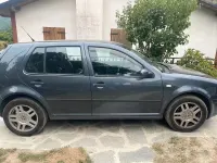 Usata VW Golf IV 101 CV (74 kW) 2003 Berlina