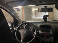 Usata Peugeot 107 Access 68 CV (50 kW) 2013 Grigio Utilitaria