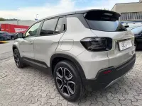Usata Jeep Avenger Summit 101 CV (74 kW) 2025 Beige SUV
