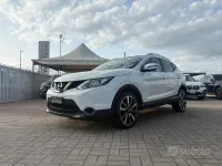 Usata Nissan Qashqai Tekna 110 CV (80 kW) 2015 Bianco SUV