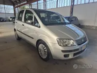 Usata Fiat Idea 80 CV (58 kW) 2007 Grigio Monovolume
