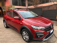 Usata Dacia Sandero Essentiel 101 CV (74 kW) 2022 Rosso Berlina