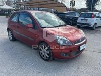 Usata Ford Fiesta Ghia 68 CV (50 kW) 2008 Rosso Utilitaria
