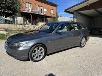 Usata BMW 530 235 CV (172 kW) 2007 Grigio Station wagon