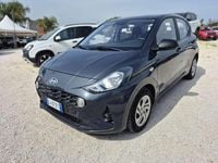 Usata Hyundai i10 Advanced Plus 67 CV (49 kW) 2022 Grigio Utilitaria