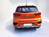 Usata MG ZS Comfort 106 CV (77 kW) 2022 Orange metallizzato SUV