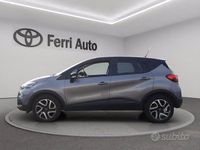Usata Renault Captur 90 CV (66 kW) 2017 Grigio SUV