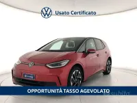 Usata VW ID.3 Pro Performance 150 kW (204 CV) 2025 Kings red metallizzato nero Utilitaria