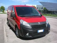 Usata Peugeot Expert 128 CV (94 kW) 2016 Rosso Furgone