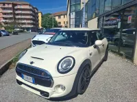 Usata Mini Cooper SD Hype 170 CV (125 kW) 2016 Beige Utilitaria