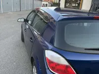 Usata Opel Astra Cosmo 90 CV (66 kW) 2004 Berlina