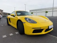 Usata Porsche 718 Cayman Edition 299 CV (219 kW) 2018 Giallo Coupé