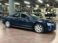 Usata Audi A8 351 CV (258 kW) 2013 Blu/azzurro Berlina