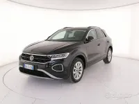 Usata VW T-Roc Edition 116 CV (85 kW) 2024 Nero SUV