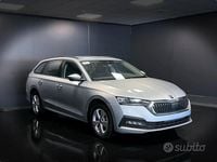 Usata Skoda Octavia Executive 116 CV (85 kW) 2023 Grigio Station wagon