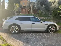 Usata Porsche Taycan 4S Cross Turismo Cross Turismo 139 kW (190 CV) 2023 Grigio Station wagon