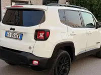 Usata Jeep Renegade Limited 140 CV (102 kW) 2017 Bianco SUV