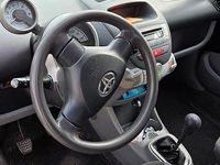 Usata Toyota Aygo 67 CV (49 kW) 2007 Nero Utilitaria