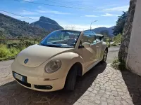 Usata VW New Beetle 105 CV (77 kW) 2007 Bianco Utilitaria