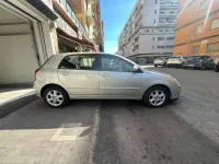 Usata Toyota Corolla 90 CV (66 kW) 2006 Grigio Berlina