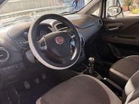 Usata Fiat Punto Evo Dynamic 77 CV (56 kW) 2012 Bianco Utilitaria