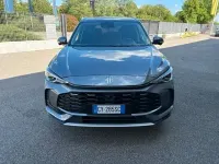 Usata MG ZS Luxury 101 CV (74 kW) 2025 Argento SUV