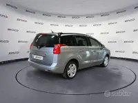 Usata Peugeot 5008 Allure 120 CV (88 kW) 2016 Grigio Monovolume