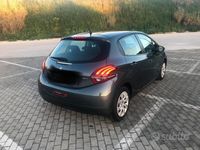 usata Peugeot 208 BlueHDi 75 5 porte Active