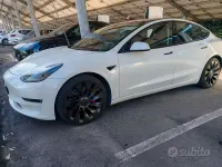 Usata Tesla Model 3 Performance 155 kW (211 CV) 2021 Bianco Berlina