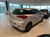 Usata Hyundai i20 Style 75 CV (55 kW) 2017 Grigio Berlina