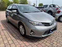 Gebraucht Toyota Auris Hybrid Lounge 99 PS (72 kW) 2014 Grau Kombi