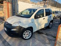 Usata Fiat Panda Easy 86 CV (63 kW) 2014 Bianco Utilitaria