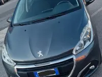 Usata Peugeot 208 Active 82 CV (60 kW) 2016 Grigio Utilitaria