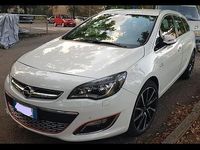 Usata Opel Astra 136 CV (100 kW) 2015 Bianco Station wagon