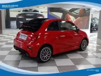 Usata Abarth 595C Turismo 165 CV (121 kW) 2022 Rosso pastello Cabrio
