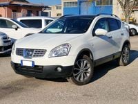 Usata Nissan Qashqai Tekna 106 CV (77 kW) 2010 Bianco SUV