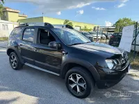 Usata Dacia Duster Lauréate 109 CV (80 kW) 2018 Nero SUV
