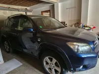 Usata Toyota RAV4 Luxury 177 CV (130 kW) 2006 Blu/azzurro SUV